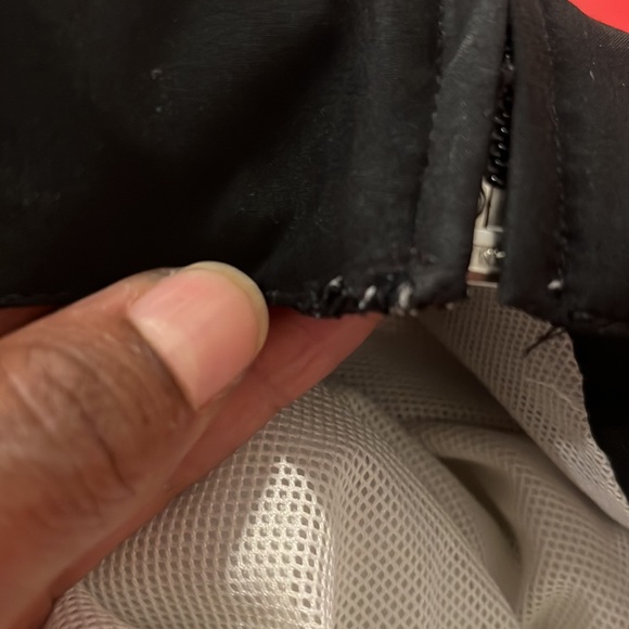 SPORTS WEAR BY NIKE, Black and white sweat suit, Size XL (16-18) - Picture 5 of 6